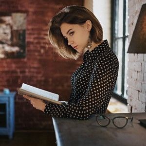 Meet your Posher, Anna